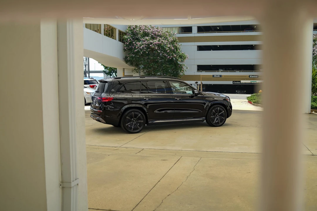 2025 Mercedes-Benz X167 Maybach GLS 600 - Image 10 of 31