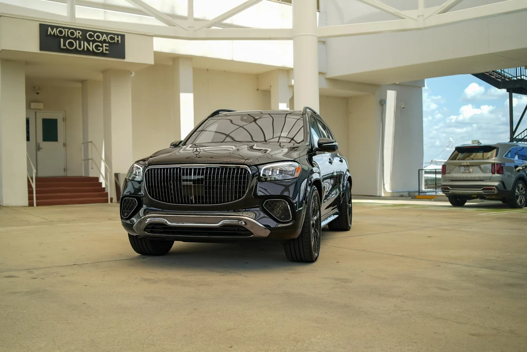 2025 Mercedes-Benz X167 Maybach GLS 600 - Image 3 of 31