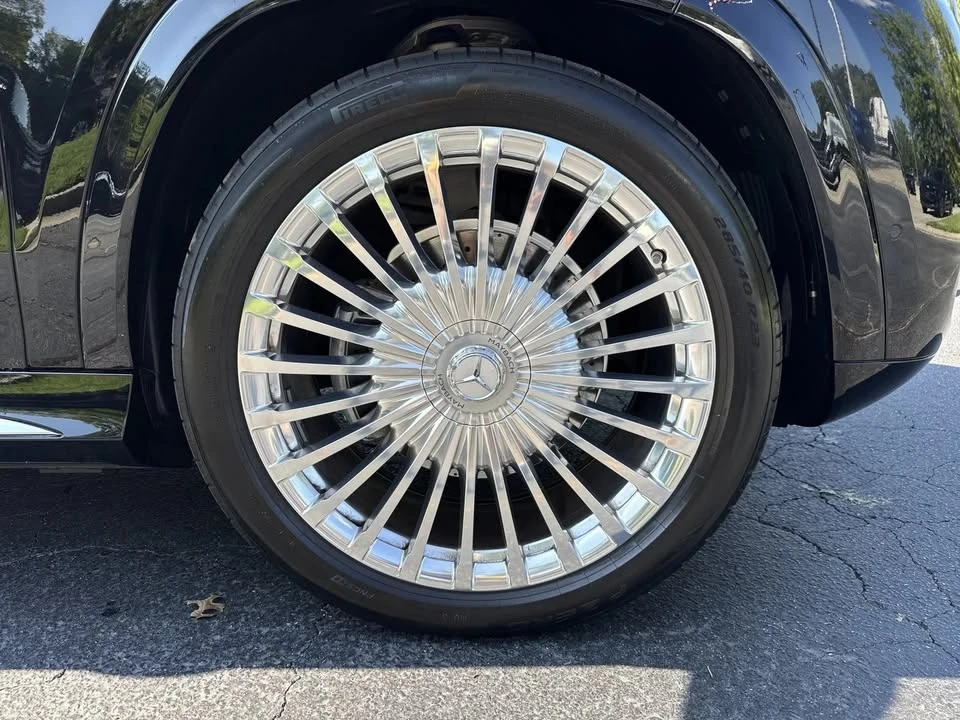 2025 Maybach - Image 15 of 20