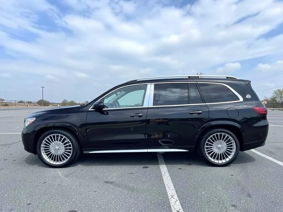 2025 Maybach - Image 8 of 20
