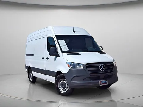 2025 Mercedes-Benz Sprinter Cargo Van 144 WB