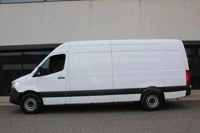 2025 Mercedes-Benz VS30 Sprinter - Image 11 of 20