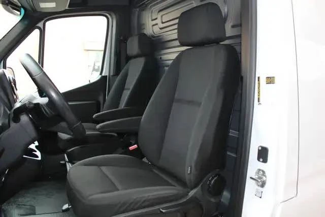 2025 Mercedes-Benz VS30 Sprinter - Image 17 of 20