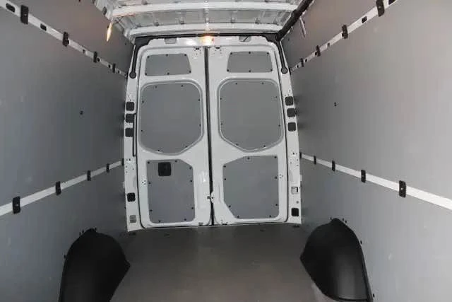 2025 Mercedes-Benz VS30 Sprinter - Image 3 of 20