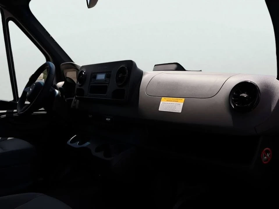 2025 Mercedes-Benz VS30 Sprinter - Image 9 of 20