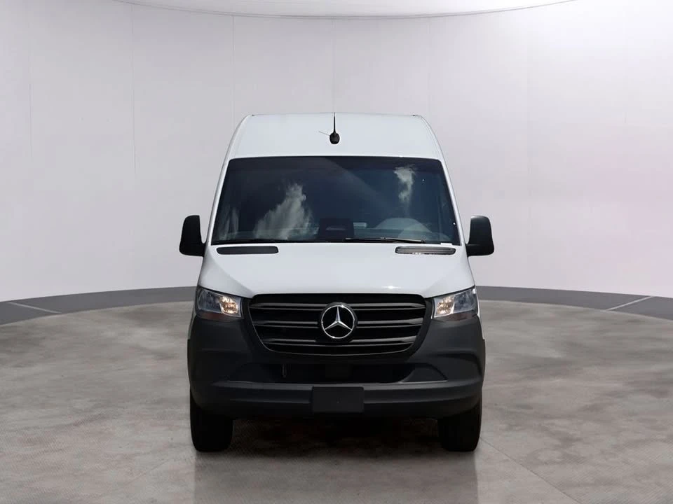 2025 Mercedes-Benz VS30 Sprinter - Image 2 of 20