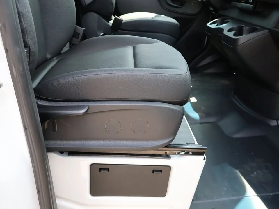 2025 Mercedes-Benz VS30 Sprinter - Image 10 of 20