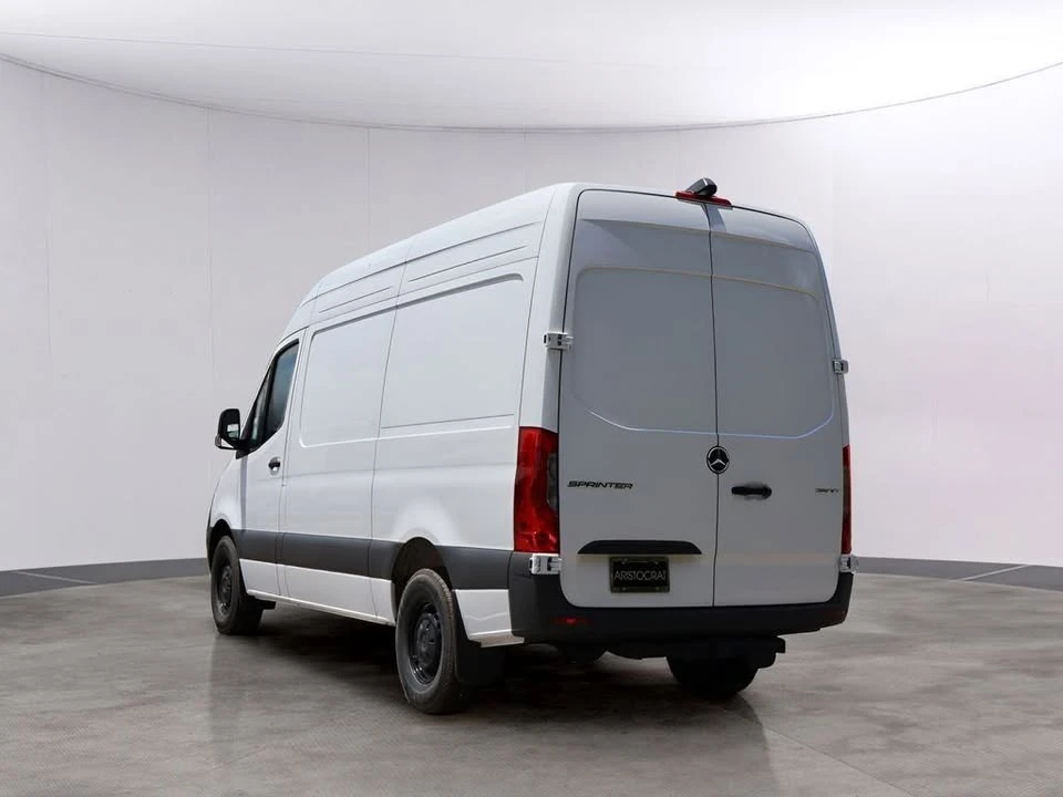2025 Mercedes-Benz VS30 Sprinter - Image 7 of 20