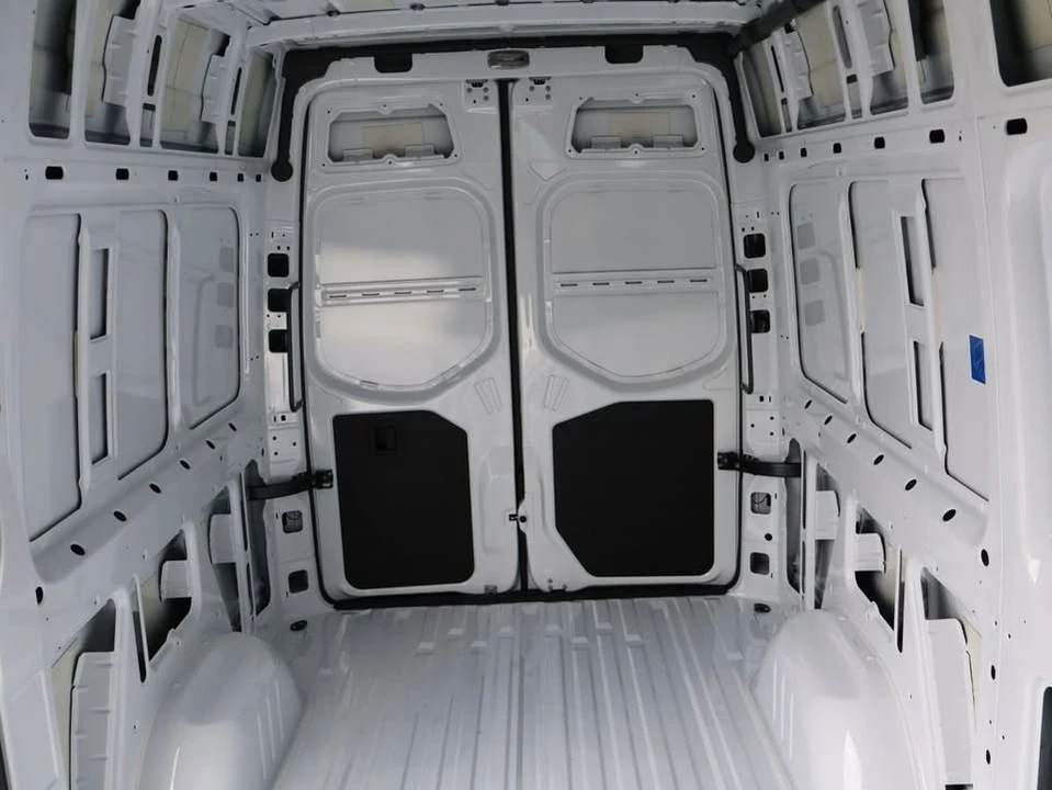 2025 Mercedes-Benz VS30 Sprinter - Image 14 of 20