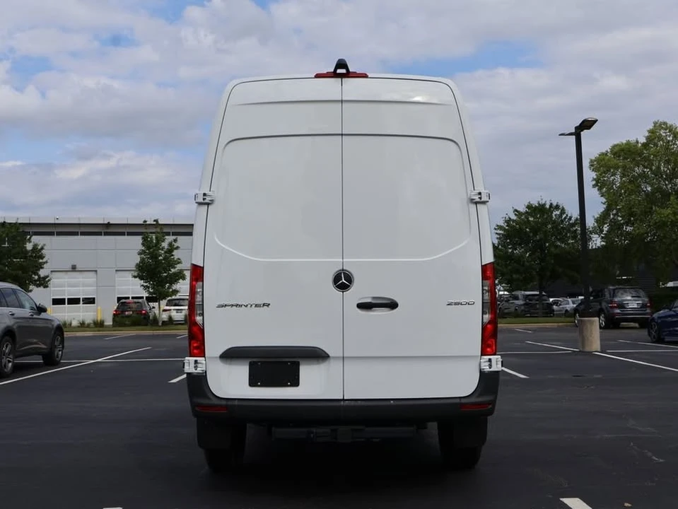 2025 Mercedes-Benz VS30 Sprinter - Image 6 of 20