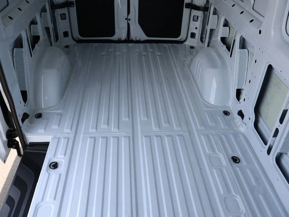 2025 Mercedes-Benz VS30 Sprinter - Image 16 of 20