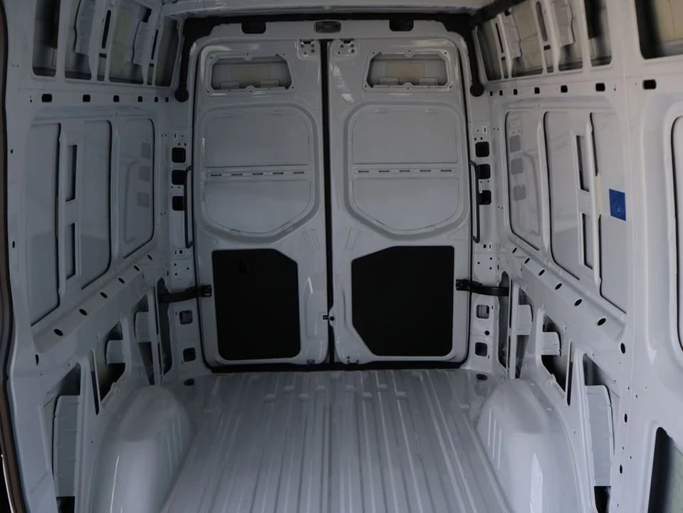 2025 Mercedes-Benz VS30 Sprinter - Image 14 of 20