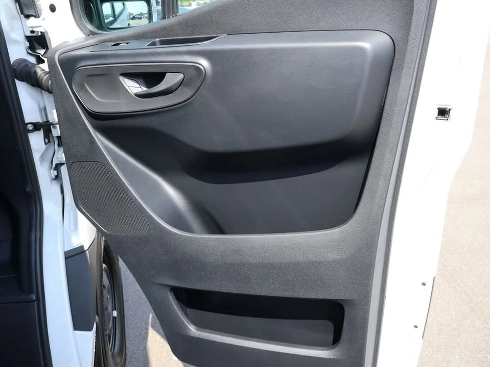 2025 Mercedes-Benz VS30 Sprinter - Image 11 of 20