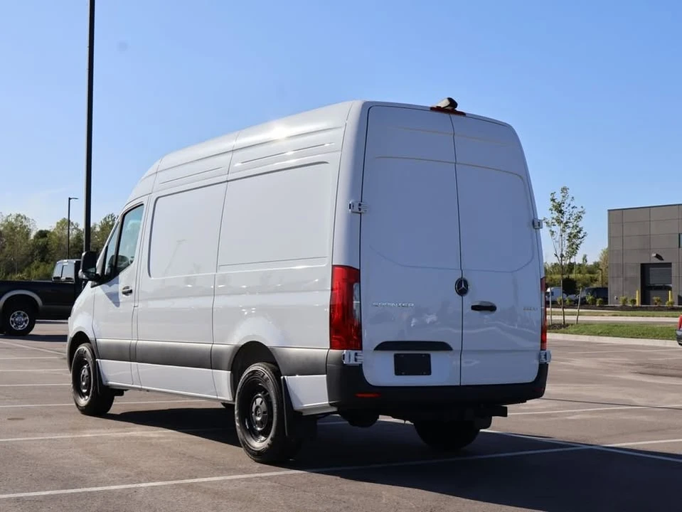 2025 Mercedes-Benz VS30 Sprinter - Image 5 of 20