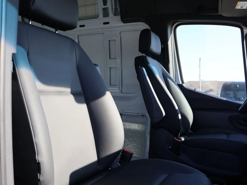 2025 Mercedes-Benz VS30 Sprinter - Image 11 of 20