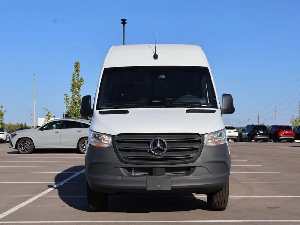 2025 Mercedes-Benz VS30 Sprinter - Image 2 of 20
