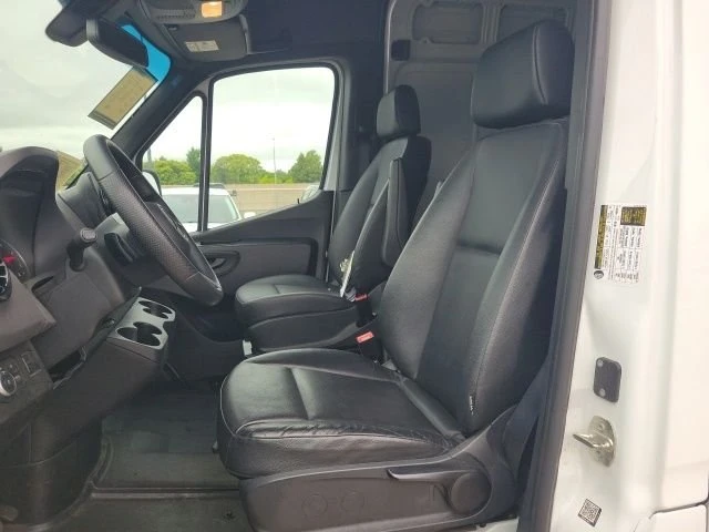 2025 Mercedes-Benz VS30 Sprinter - Image 12 of 20