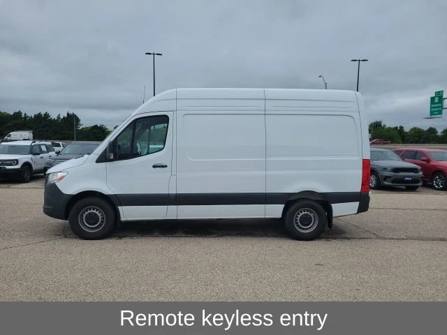 2025 Mercedes-Benz VS30 Sprinter - Image 3 of 20