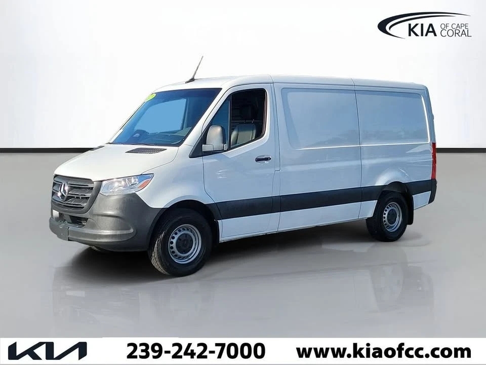 2025 Mercedes-Benz VS30 Sprinter - Image 3 of 20