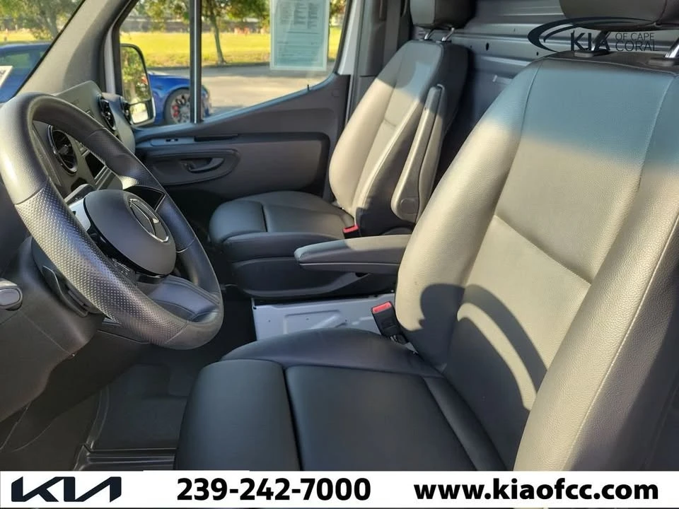 2025 Mercedes-Benz VS30 Sprinter - Image 18 of 20
