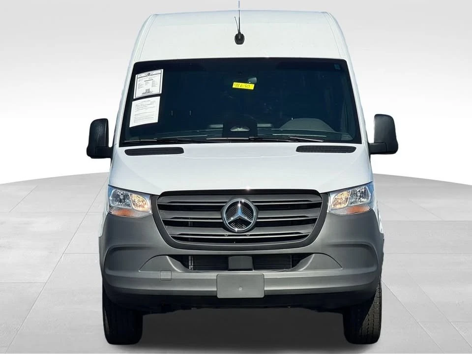 2025 Mercedes-Benz VS30 Sprinter - Image 2 of 20