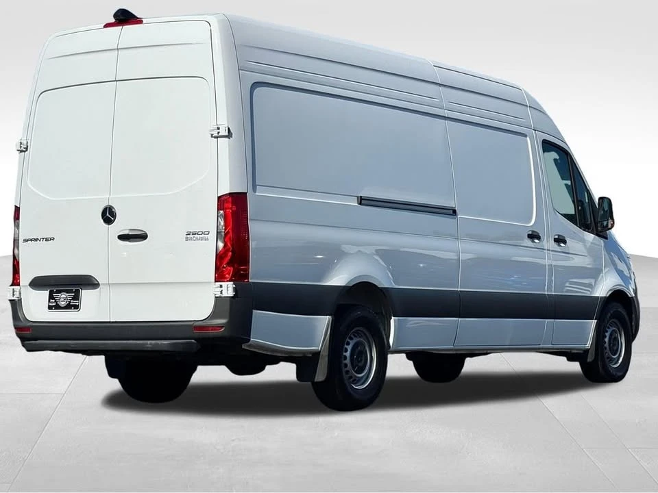 2025 Mercedes-Benz VS30 Sprinter - Image 7 of 20