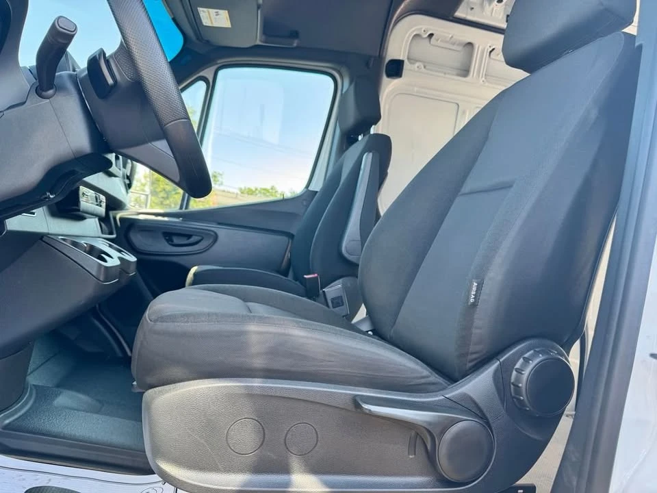 2025 Mercedes-Benz VS30 Sprinter - Image 16 of 20