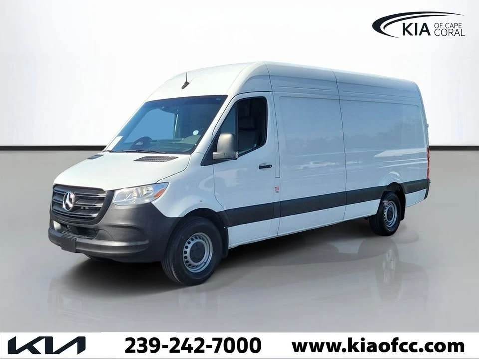 2025 Mercedes-Benz VS30 Sprinter - Image 3 of 20
