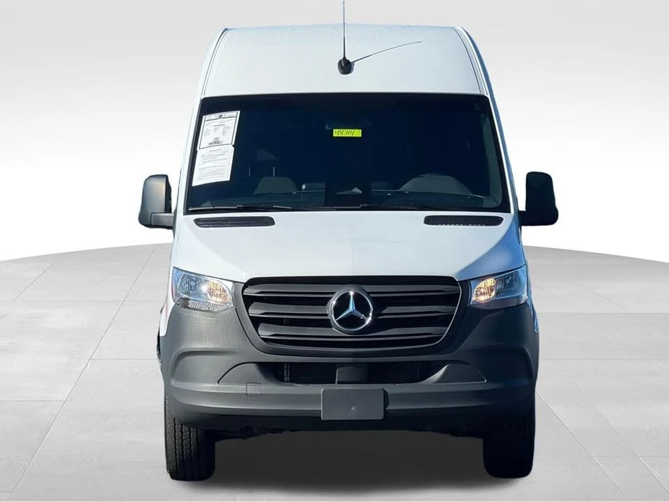 2025 Mercedes-Benz VS30 Sprinter - Image 2 of 20