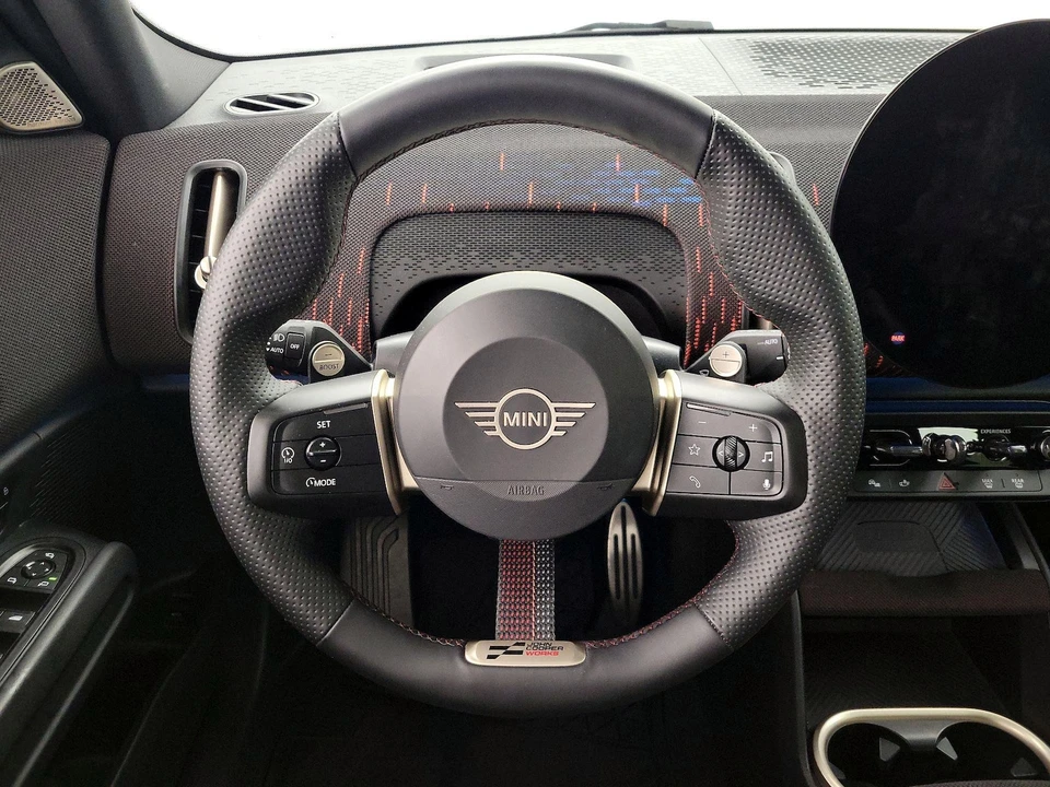 2025 Mini Countryman 3rd Gen - Image 11 of 26