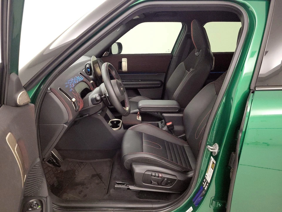 2025 Mini Countryman 3rd Gen - Image 12 of 26