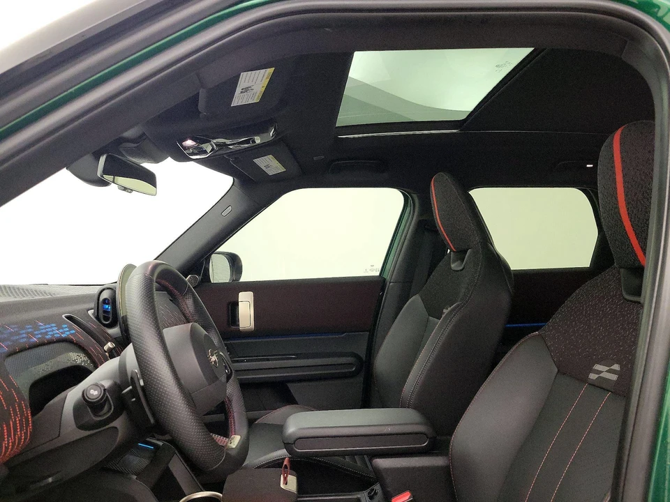 2025 Mini Countryman 3rd Gen - Image 19 of 26