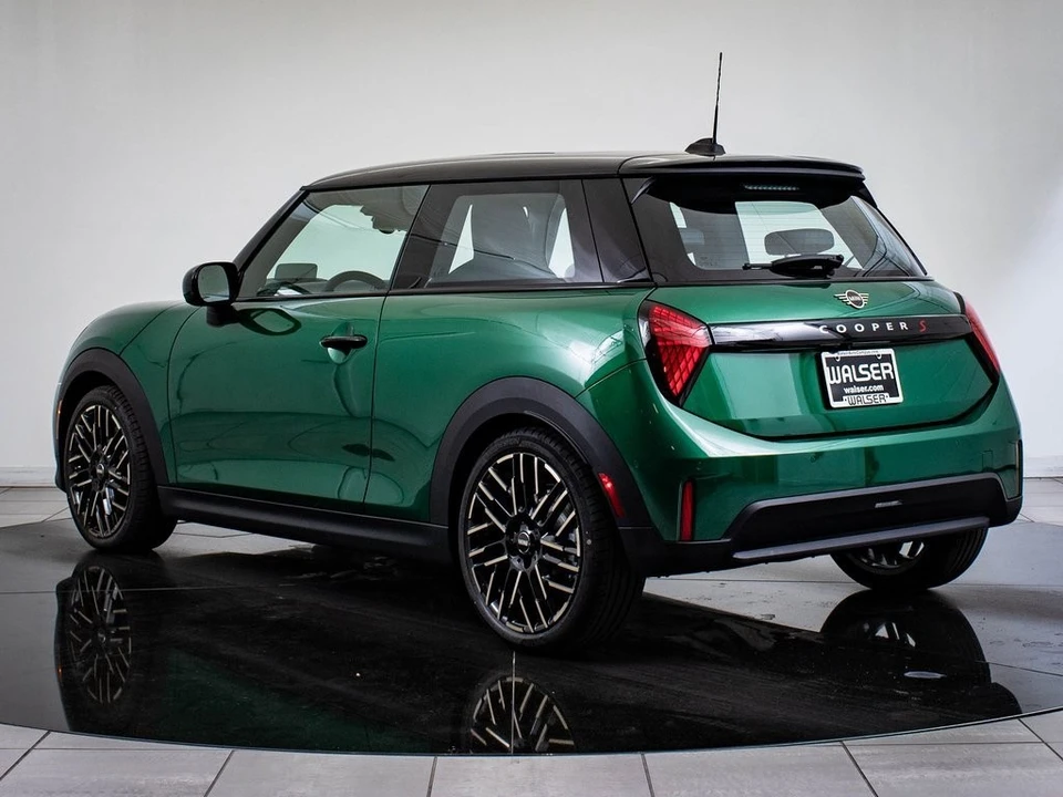 2025 Mini Mini 4th Gen - Image 11 of 21