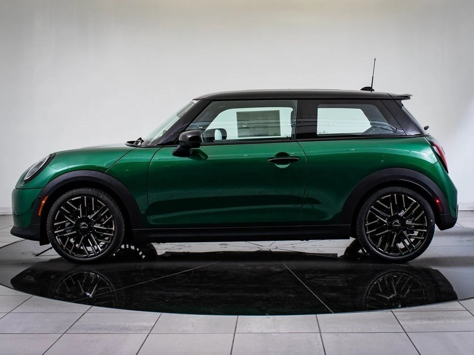 2025 Mini Mini 4th Gen - Image 12 of 21