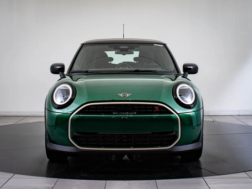 2025 Mini Mini 4th Gen - Image 2 of 21