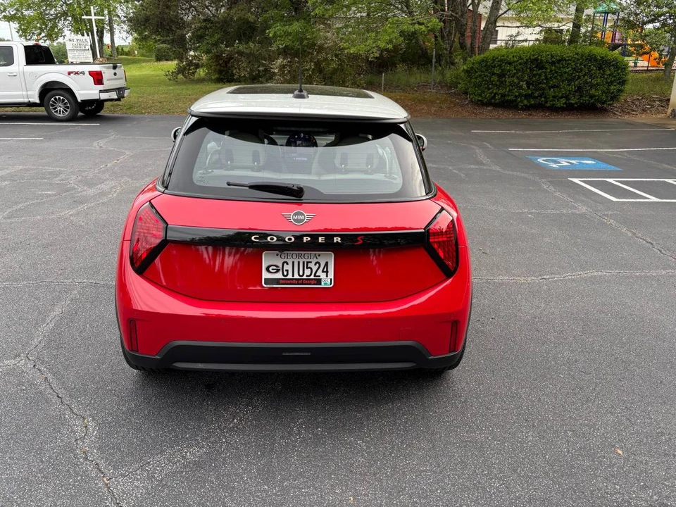 2025 Mini Mini 4th Gen - Image 6 of 9