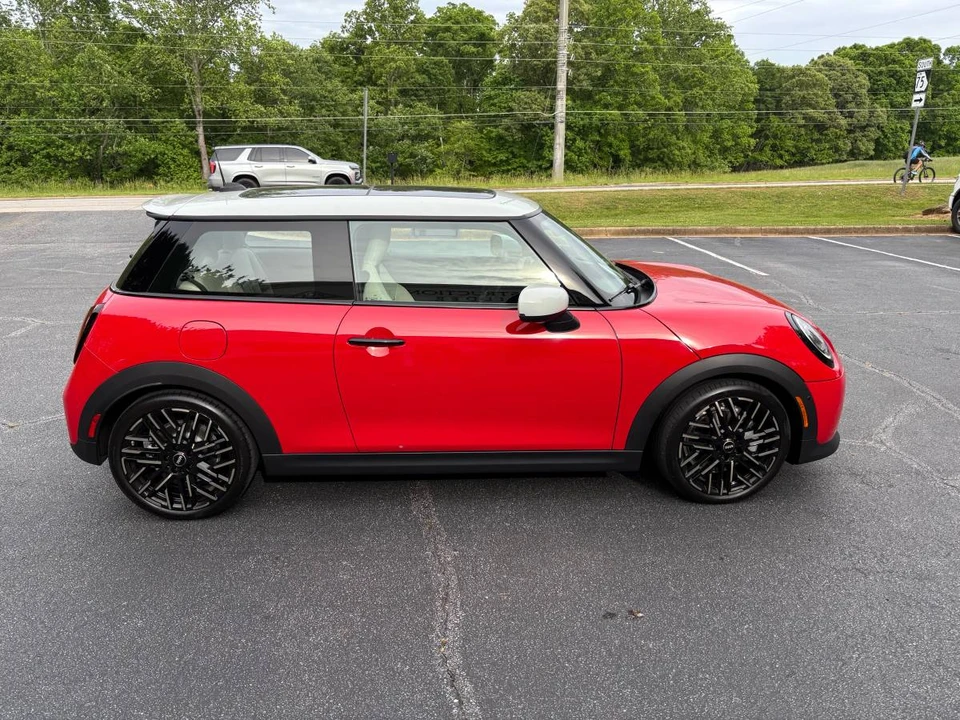 2025 Mini Mini 4th Gen - Image 5 of 9