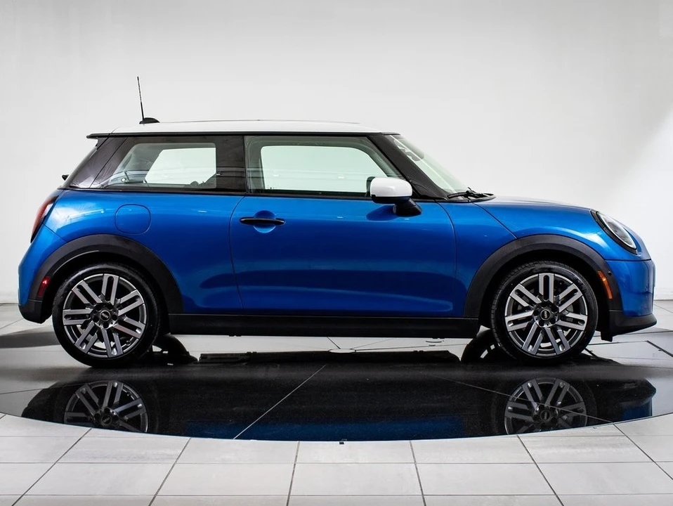 2025 Mini Mini 4th Gen - Image 11 of 21