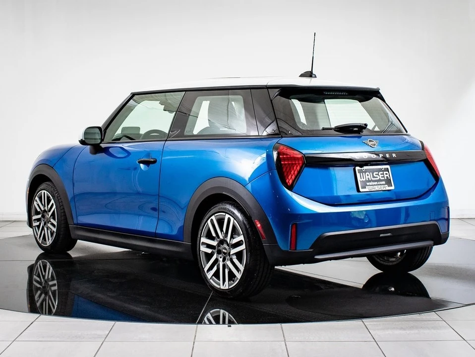 2025 Mini Mini 4th Gen - Image 6 of 21