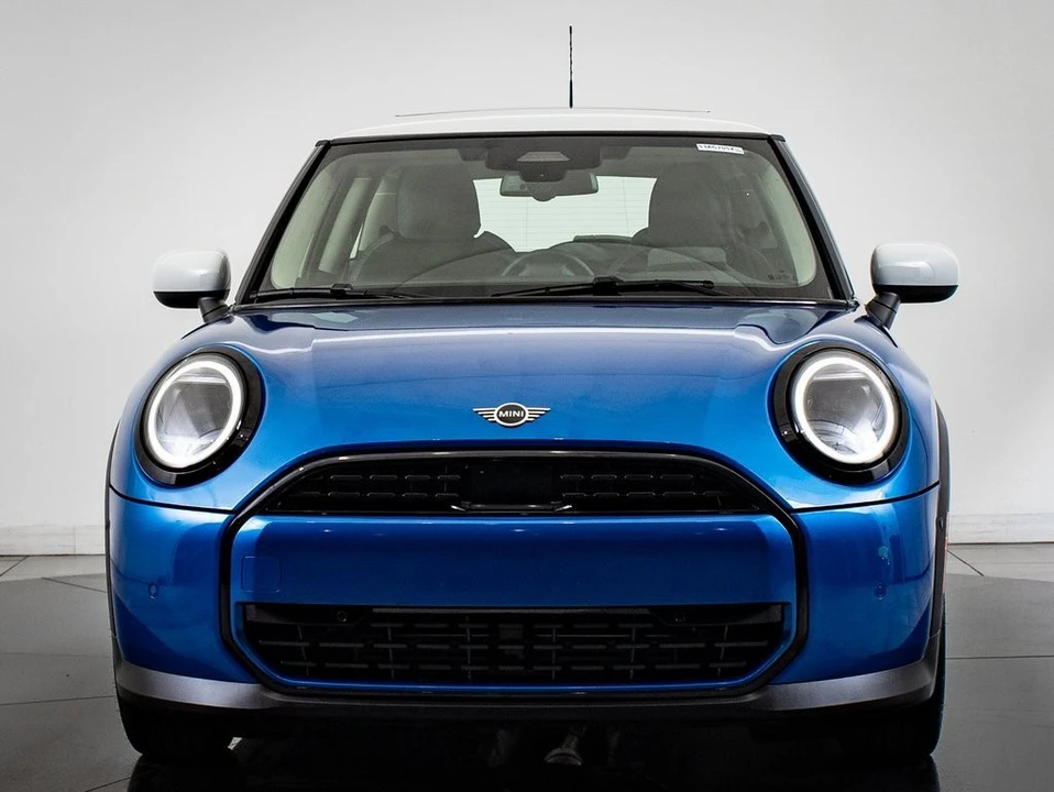 2025 Mini Mini 4th Gen - Image 2 of 21