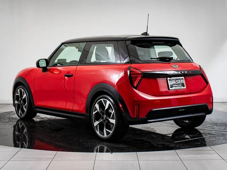 2025 Mini Mini 4th Gen - Image 5 of 21