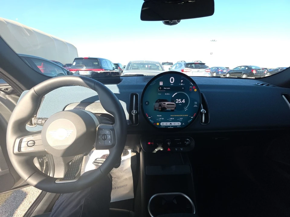 2025 Mini Countryman 3rd Gen - Image 9 of 17