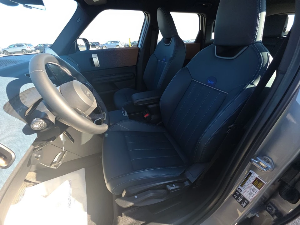 2025 Mini Countryman 3rd Gen - Image 7 of 17