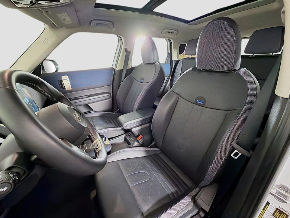 2025 Mini Countryman 3rd Gen - Image 11 of 21