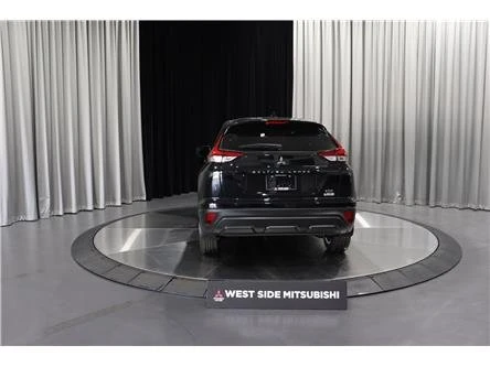 2025 Mitsubishi Eclipse Cross - Image 4 of 16