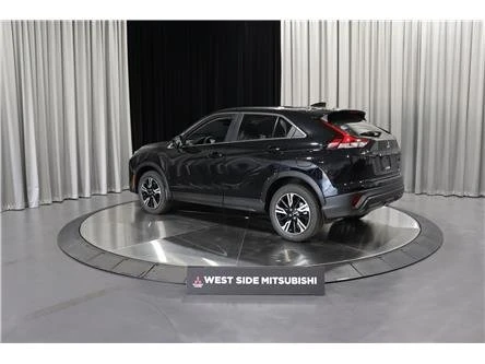 2025 Mitsubishi Eclipse Cross - Image 3 of 16