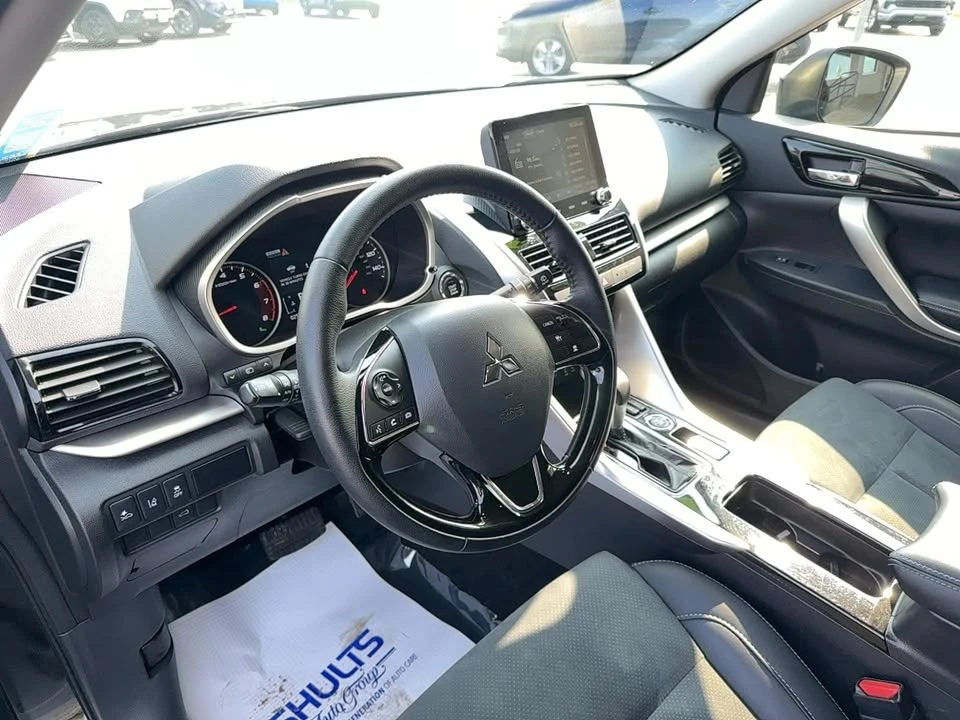 2025 Mitsubishi Eclipse Cross - Image 10 of 20