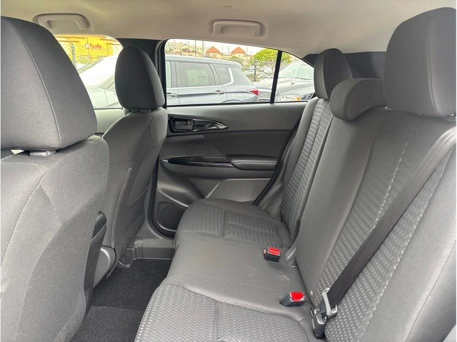 2025 Mitsubishi Eclipse Cross - Image 14 of 20