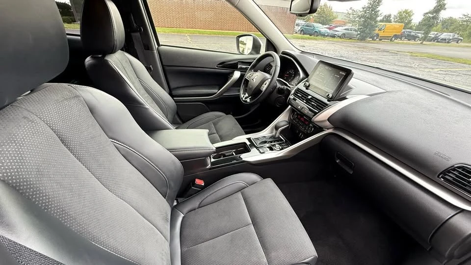 2025 Mitsubishi Eclipse Cross - Image 13 of 20