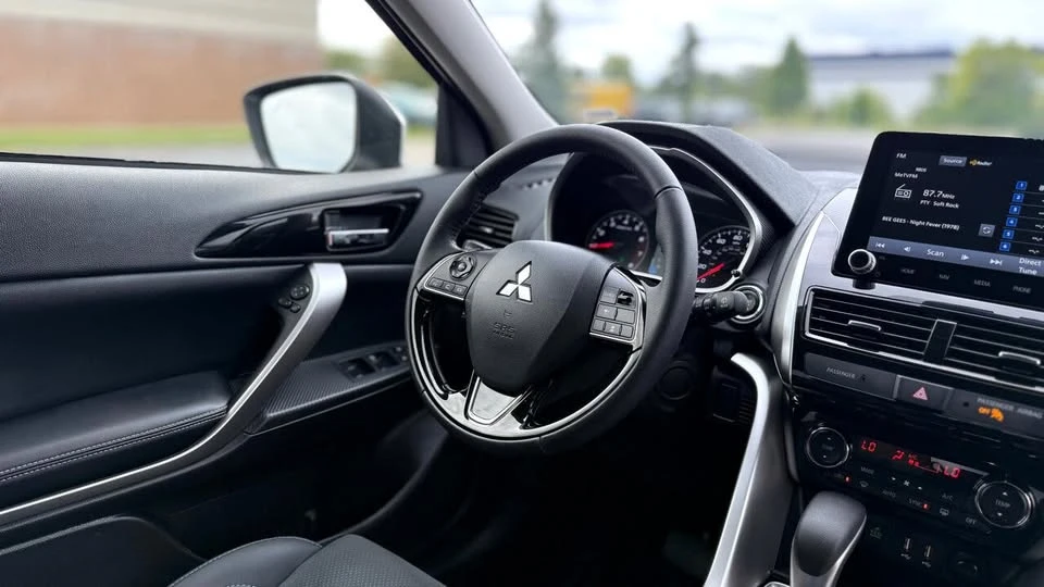 2025 Mitsubishi Eclipse Cross - Image 16 of 20